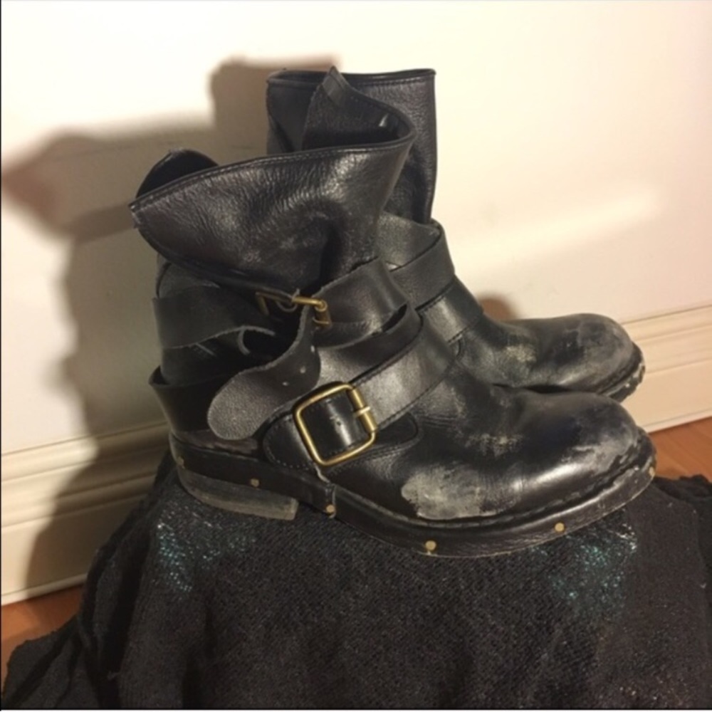 Jeffery Campbell brit boots , distress leather